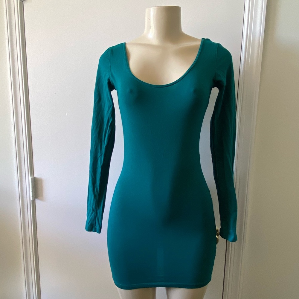 5 Basic Mini Dresses - image 1